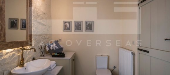 4 bedrooms Villa in Crete, Greece No. 345 11