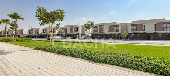 3 Schlafzimmer Villa in Dubai, UAE, Nr. 27698 13