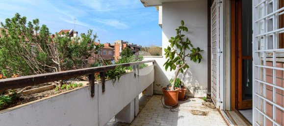 4 rooms Apartment in Rome, Italy No. 232657 34