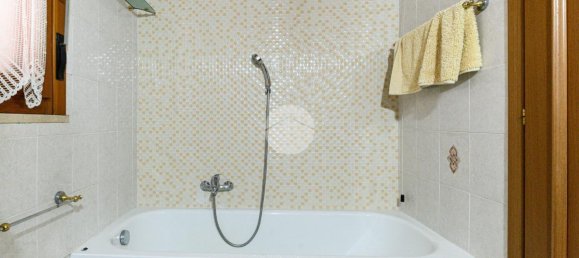 4 rooms Apartment in Rome, Italy No. 232657 21