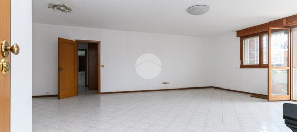 4 rooms Apartment in Rome, Italy No. 232657 31