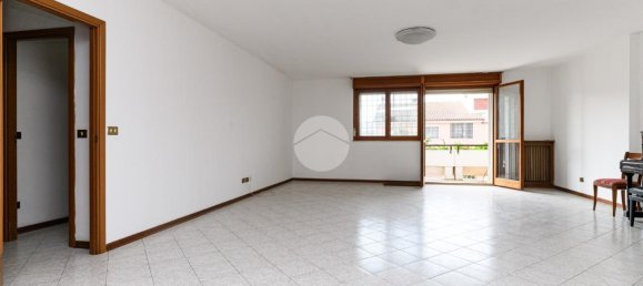 4 rooms Apartment in Rome, Italy No. 232657 26