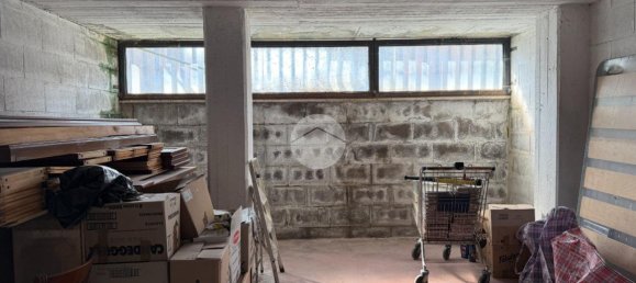 4 rooms Apartment in Rome, Italy No. 232657 24