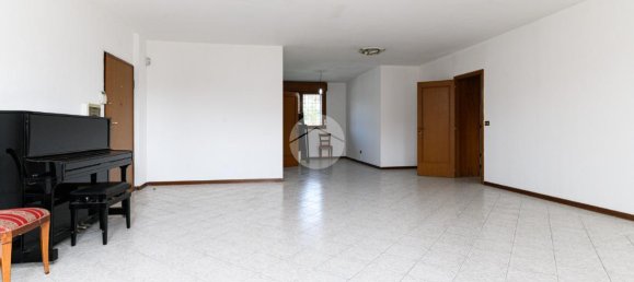 4 rooms Apartment in Rome, Italy No. 232657 27