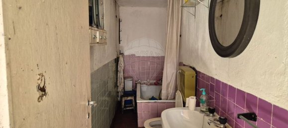 2 bedrooms House in Santarem, Portugal No. 24059 10