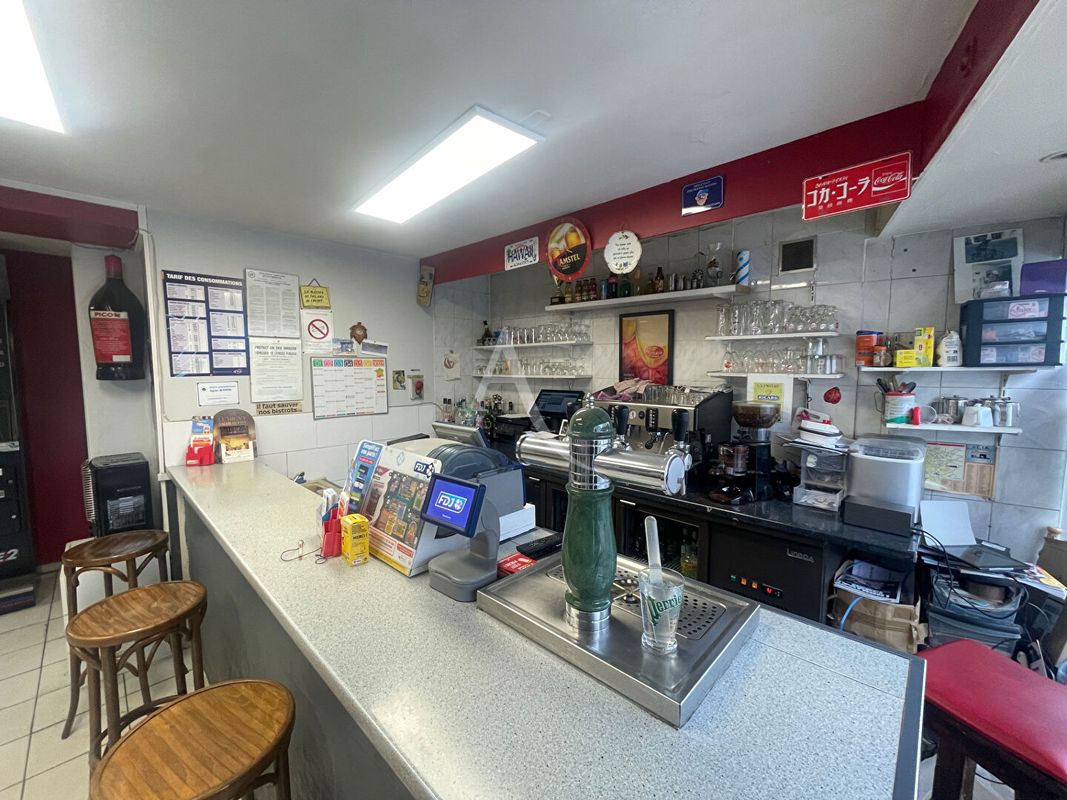 Propiedad comercial en Gretz-Armainvilliers, France 45 m² No. 138610