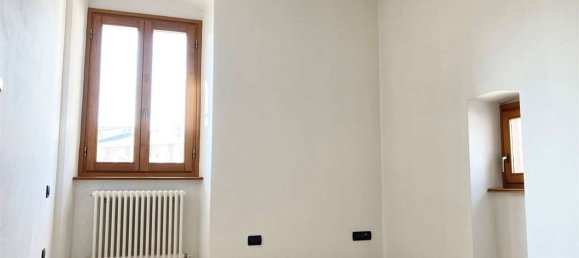 4 rooms Apartment in Cles, Italy No. 203760 2