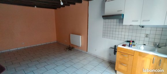 Moradia em banda T2 em Reuilly, France N.º 93330 7