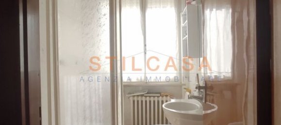 4 rooms Apartment in Pesaro, Italy No. 75603 9