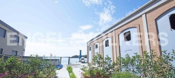 4 rooms Duplex in Venice, Italy No. 127890 2