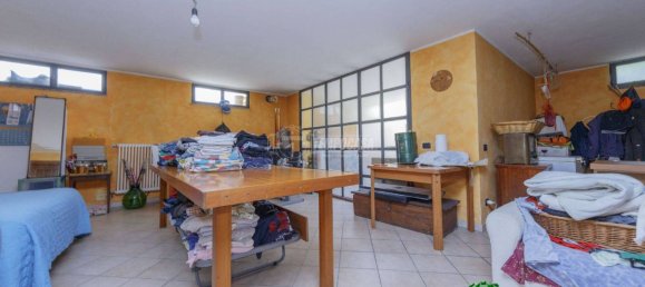 Villa T3 em Pavia, Italy N.º 153484 8