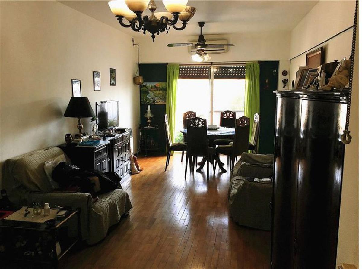 2 bedrooms Apartment in Vicente Lopez, Argentina No. 18342