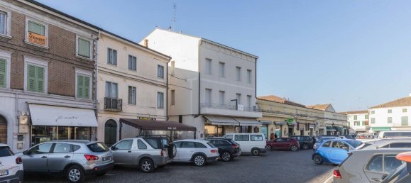 3-salle Appartement à Bondeno, Italy No. 37704 19