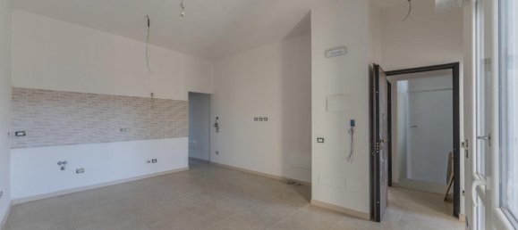 3-salle Appartement à Bondeno, Italy No. 37704 3