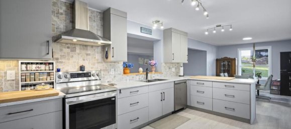 5 Schlafzimmer Haus in British Columbia, Canada, Nr. 1175 11