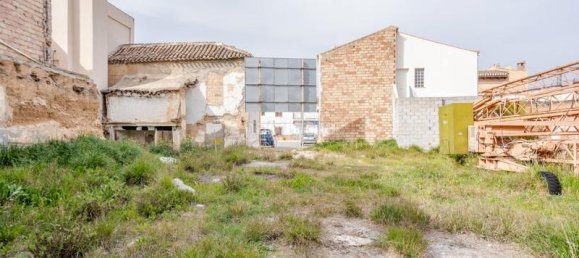 474m² Land in Granada, Spain No. 179393 3