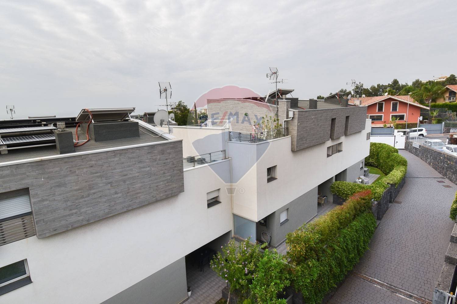 4 غرف نوم فيلا في San Giovanni la Punta, Italy رقم 326603