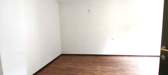 3-salle Appartement à Seveso, Italy No. 268026 6