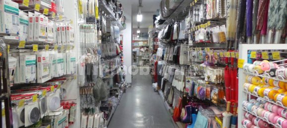 Propiedad comercial de 2 habitaciónes en Rome, Italy No. 348419 14