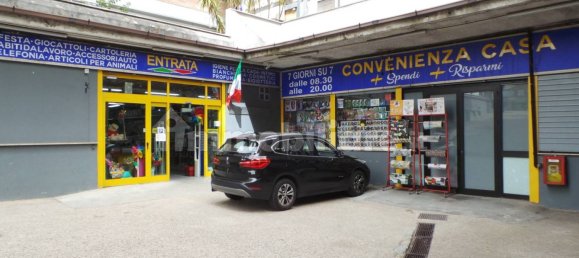 Propiedad comercial de 2 habitaciónes en Rome, Italy No. 348419 5