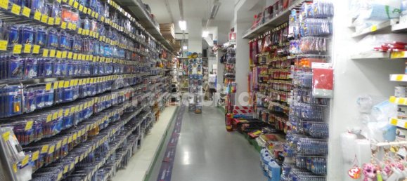 Propiedad comercial de 2 habitaciónes en Rome, Italy No. 348419 12