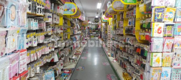 Propiedad comercial de 2 habitaciónes en Rome, Italy No. 348419 8