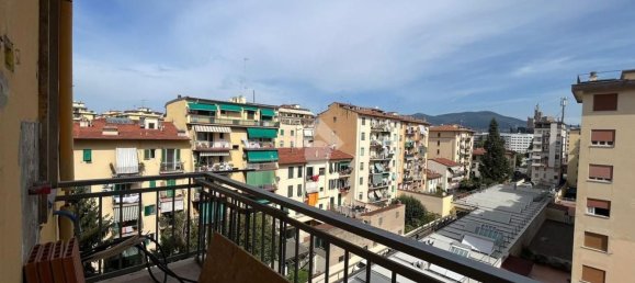 3 chambres Appartement à Florence, Italy No. 379040 5