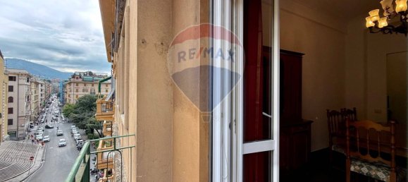 3 bedrooms Apartment in Genoa, Italy No. 348006 9