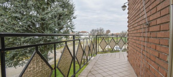 3 rooms Villa in Poggio Renatico, Italy No. 234057 8