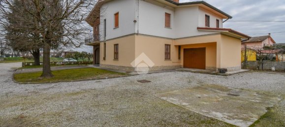 3 rooms Villa in Poggio Renatico, Italy No. 234057 3