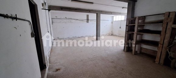 240m² Warehouse in Pontassieve, Italy No. 325323 3