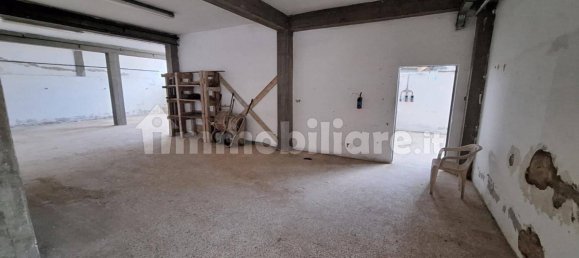 240m² Warehouse in Pontassieve, Italy No. 325323 9