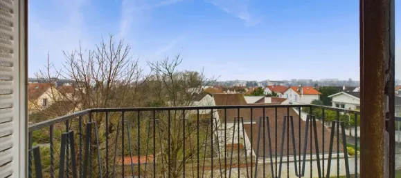 Apartamento de 1 dormitorio en Saint-Maur-des-Fosses, France No. 129670 5