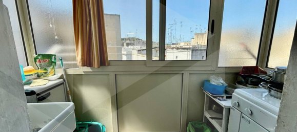 Квартира с 3 комнатами в Матера, Италия № 28776 5