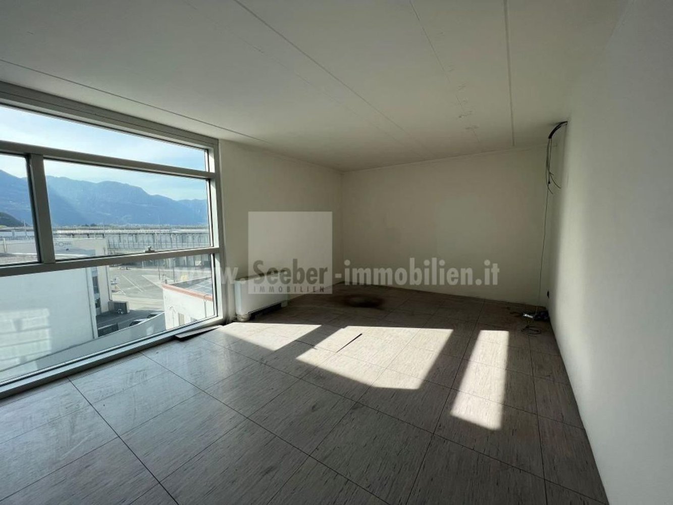 298m² Office in Trentino-Alto Adige, Italy No. 178859