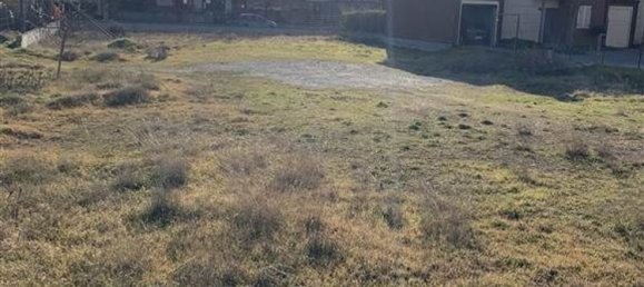  قطعة أرض في Piacenza, Italy 550متر مربع رقم 176874 9