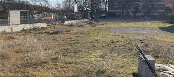  قطعة أرض في Piacenza, Italy 550متر مربع رقم 176874 2