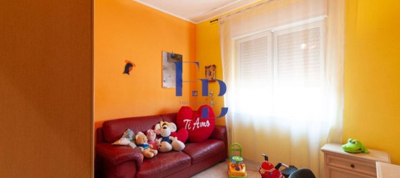 3 Schlafzimmer Wohnung in Palermo, Italy, Nr. 322020 3