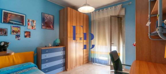 3 Schlafzimmer Wohnung in Palermo, Italy, Nr. 322020 19