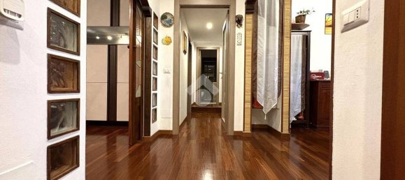 2 غرف نوم شقة في Legnano, Italy رقم 259631 4