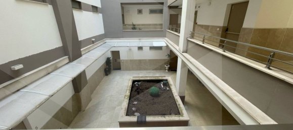 2-Zimmer Wohnung in Bari, Italy, Nr. 19460 10