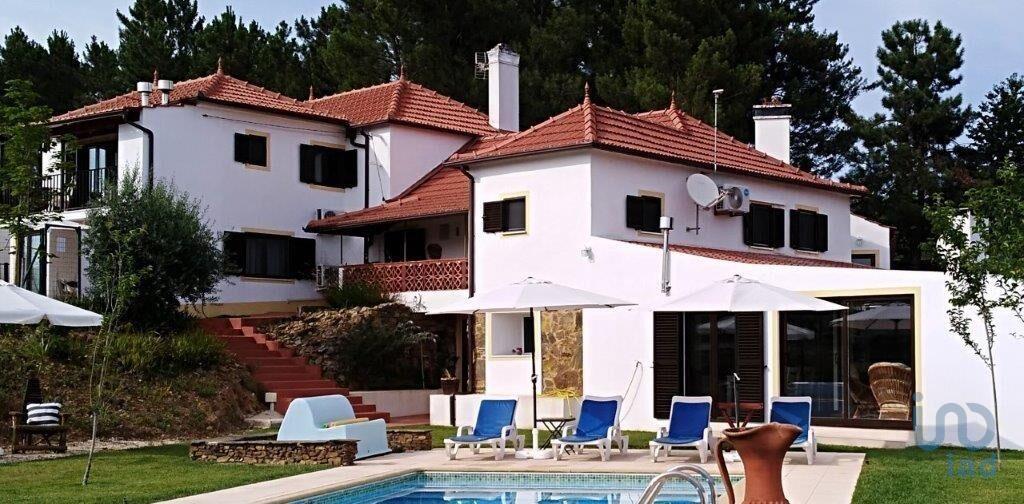 455m² Land in Pedrogao Grande, Portugal No. 190719