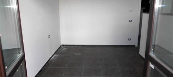 2 chambres Appartement à Sesto San Giovanni, Italy No. 52776 9