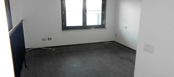 2 chambres Appartement à Sesto San Giovanni, Italy No. 52776 13