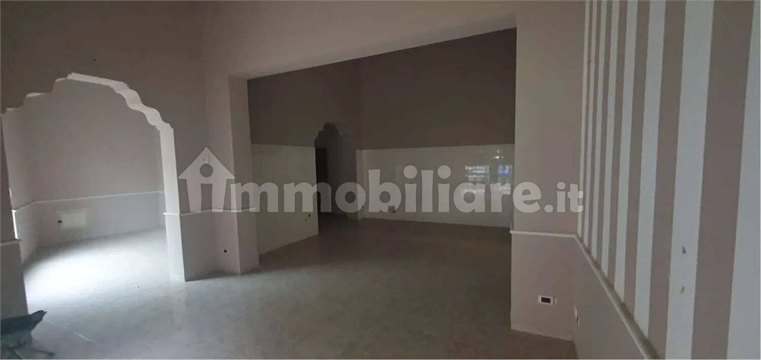 2غرفة عقار تجاري في Mazara del Vallo, Italy رقم 143255