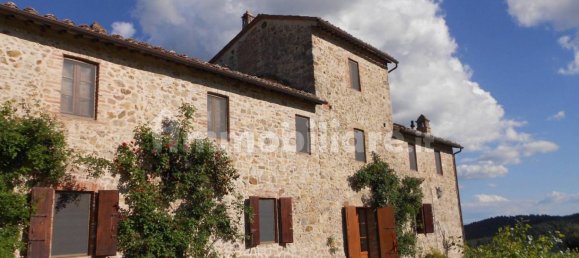4 bedrooms Villa in Castelnuovo Berardenga, Italy No. 57612 5