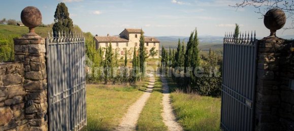 4 bedrooms Villa in Castelnuovo Berardenga, Italy No. 57612 24