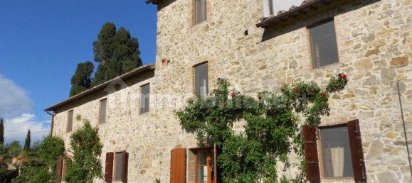 4 bedrooms Villa in Castelnuovo Berardenga, Italy No. 57612 2
