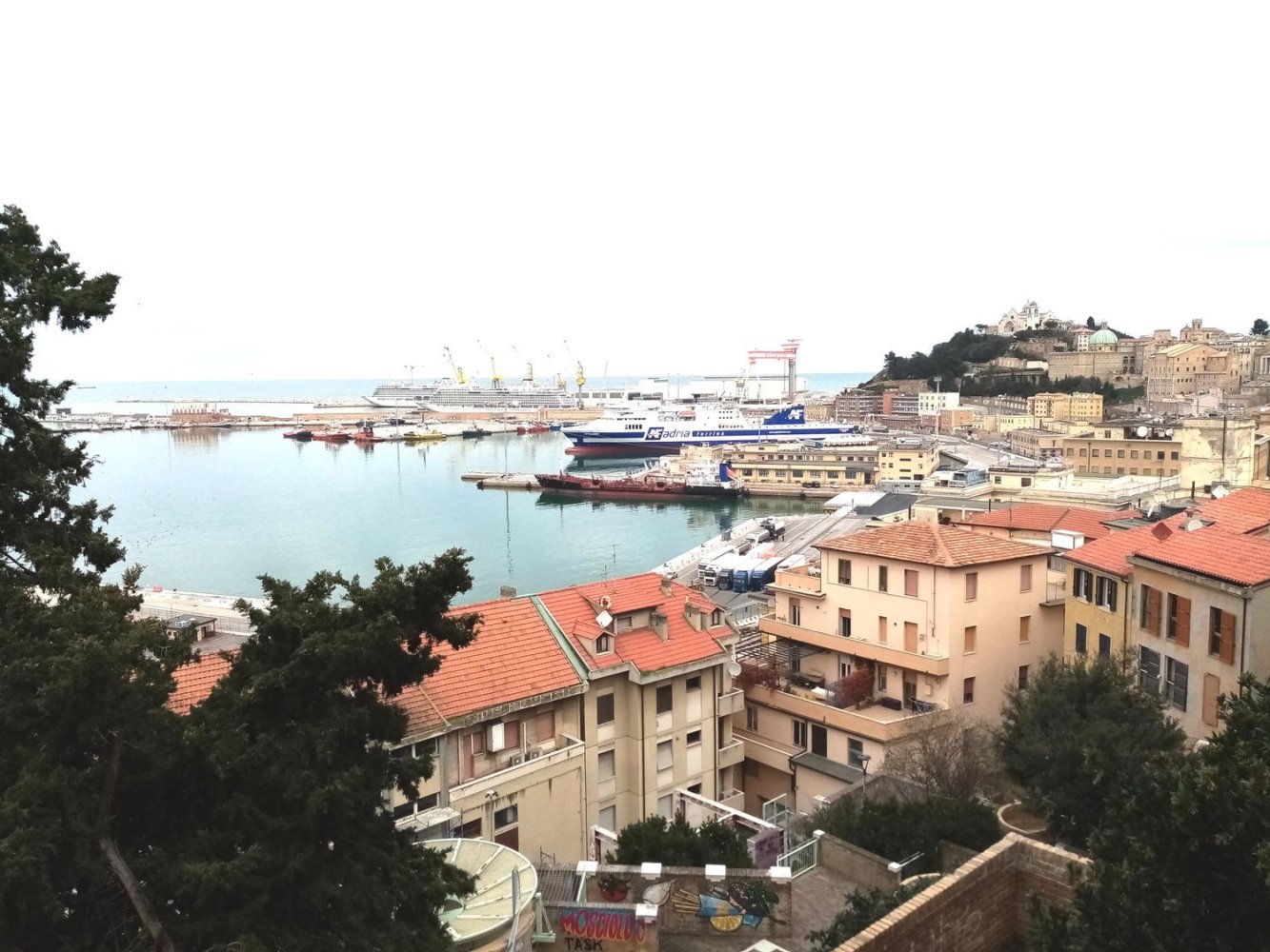 4 rooms Apartment in Ancona, Italy No. 149717