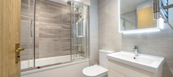 1 bedroom Apartment in London, United Kingdom No. 7872 26